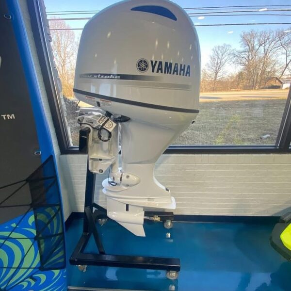 Telos Outboard Motors (7) Outboard Motors
