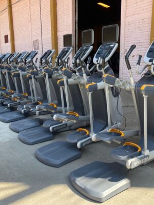 Used Precor AMT 835 P30